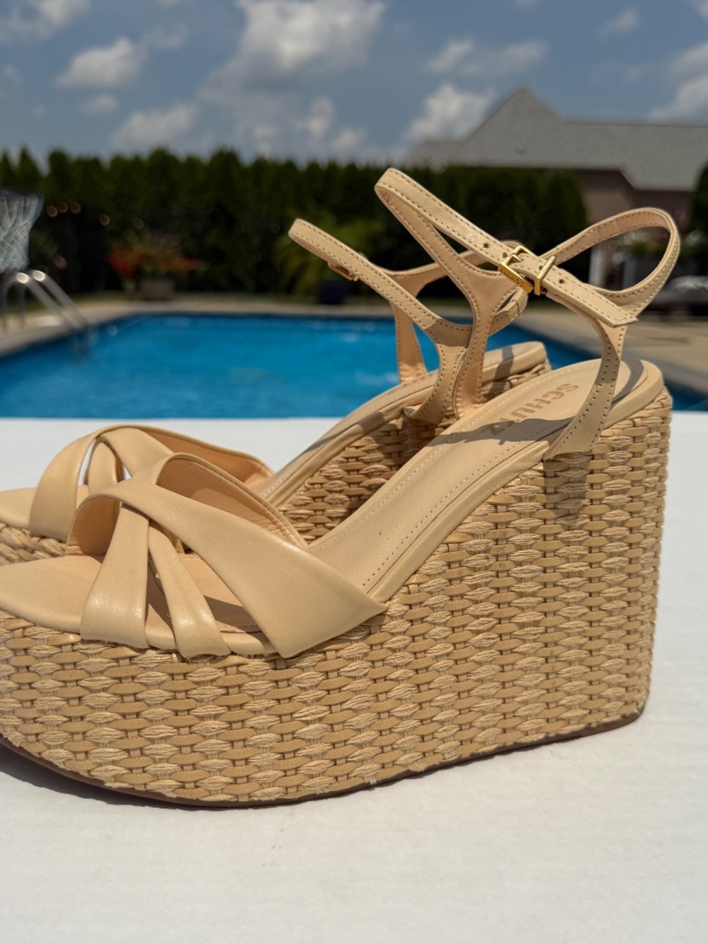 NWT SCHUTZ Keefa Wedge Platform Nude Neutral Size 10 Sandals